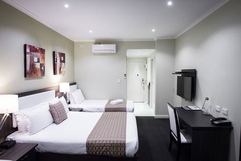 Best Western Melbourne Airport - Holiday Adelaide 26
