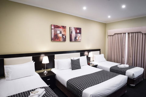 Best Western Melbourne Airport - Holiday Adelaide 6