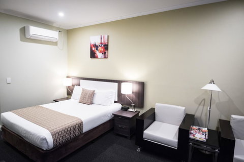Best Western Melbourne Airport - Holiday Adelaide 25