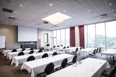 Best Western Melbourne Airport - Holiday Adelaide 42