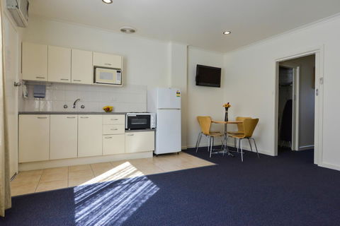 Heyfield Motel And Apartments - Holiday Adelaide 12
