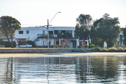 Heyfield Motel And Apartments - Holiday Adelaide 5