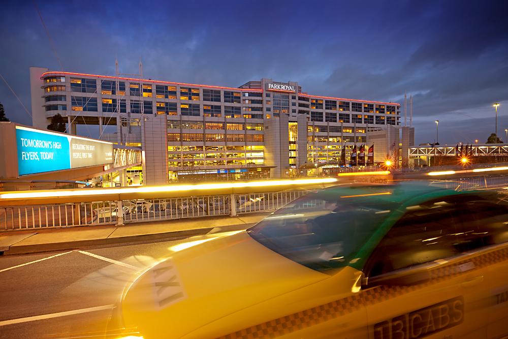 Melbourne Airport VIC Holiday Adelaide