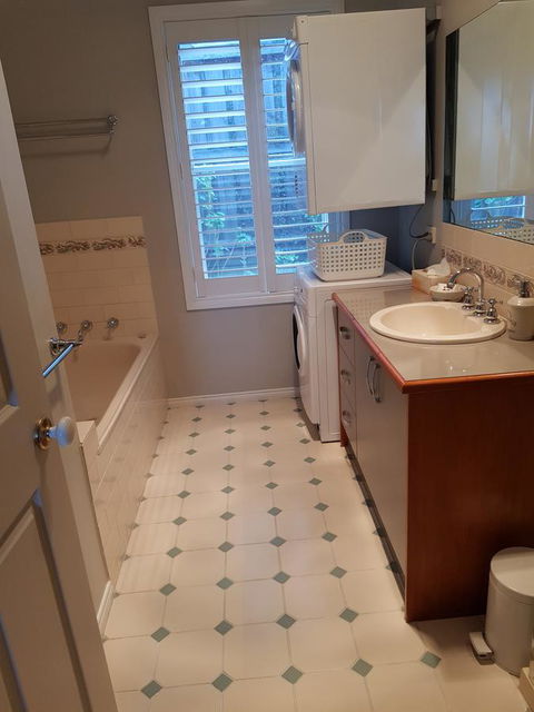 Oxford Rise Apartment - Holiday Adelaide 10