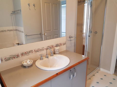 Oxford Rise Apartment - Holiday Adelaide 11
