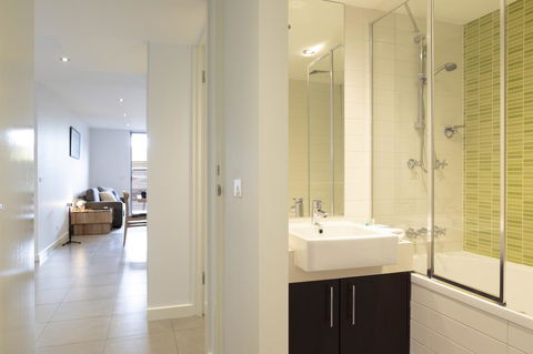 The Dolphin Apartments - Holiday Adelaide 5