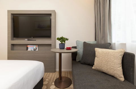 Ibis Melbourne Central - Holiday Adelaide 42