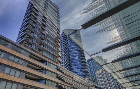 Orange Stay Apartments - Holiday Adelaide 1