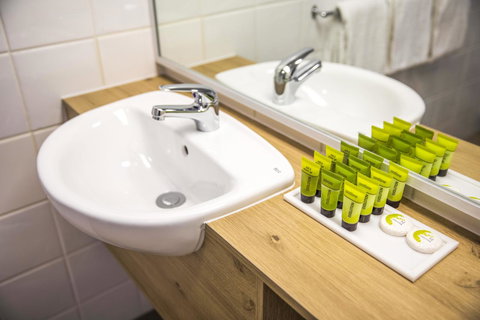 Nightcap At Seaford Hotel - Holiday Adelaide 17