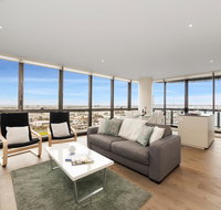 Best Views on Collins - Holiday Adelaide