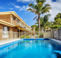 Allambi Holiday Apartments - Holiday Adelaide