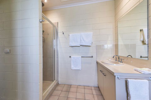 Allambi Holiday Apartments - Holiday Adelaide 28