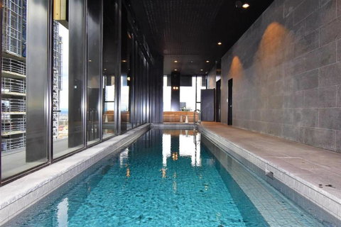 Melbourne Empire Apartments - Holiday Adelaide 1