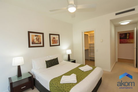 AKOM AT Docklands - Holiday Adelaide 10