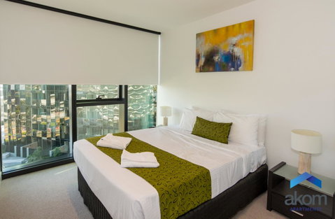 AKOM AT Docklands - Holiday Adelaide 21