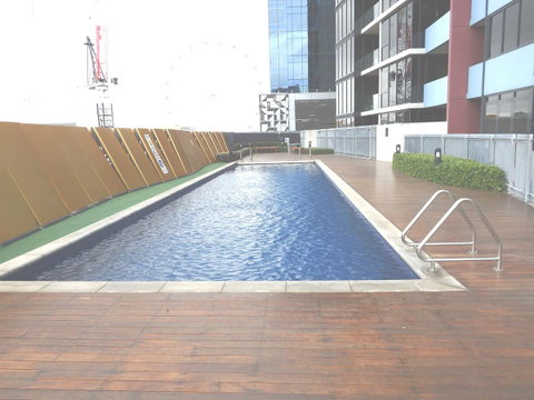 AKOM AT Docklands - Holiday Adelaide 34