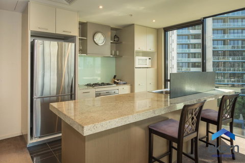 AKOM AT Docklands - Holiday Adelaide 33