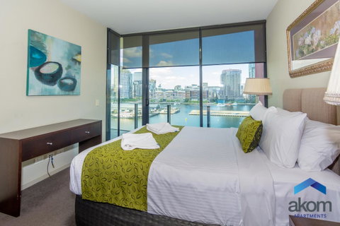 AKOM AT Docklands - Holiday Adelaide 29