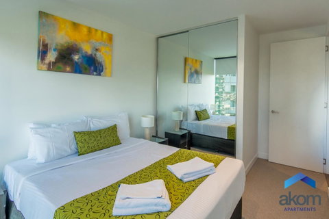 AKOM AT Docklands - Holiday Adelaide 22