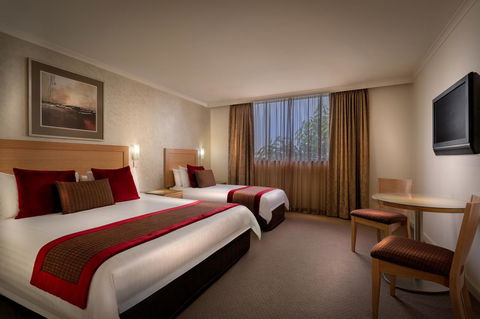 BEST WESTERN PLUS Travel Inn - Holiday Adelaide 30