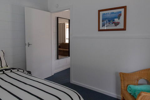 Prom Coast Apartments - Holiday Adelaide 1