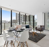 Complete Host Tiara Apartments - Holiday Adelaide