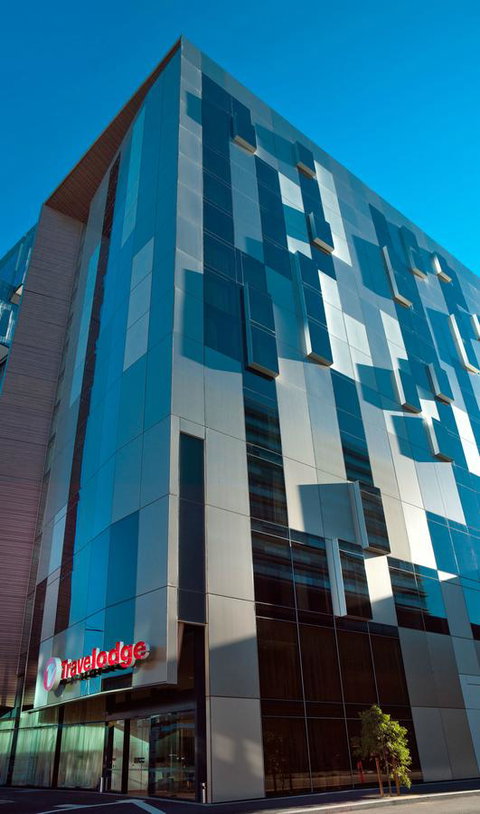 Travelodge Hotel Melbourne Docklands - Holiday Adelaide 18