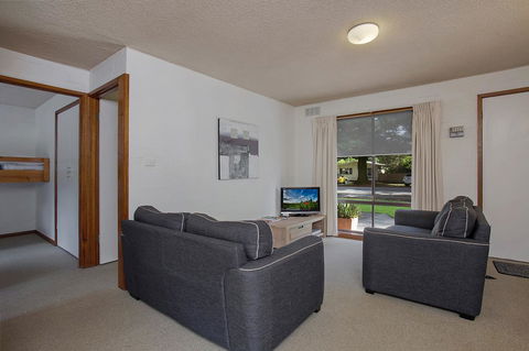 Eastern Beach Holiday Units - Holiday Adelaide 2