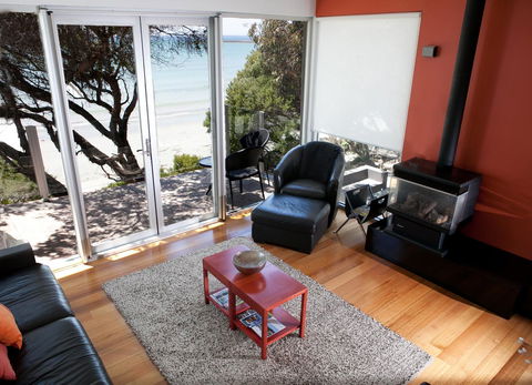 Battery Cove Beach Front Apartment - Holiday Adelaide 11
