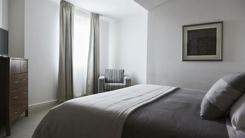 Plough Hotel - Holiday Adelaide 2
