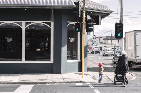 Plough Hotel - Holiday Adelaide 30