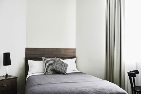 Plough Hotel - Holiday Adelaide 3