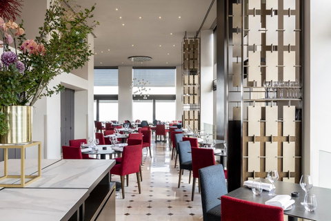 Sofitel Melbourne On Collins - Holiday Adelaide 24