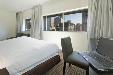 Causeway 353 Hotel - Holiday Adelaide 27