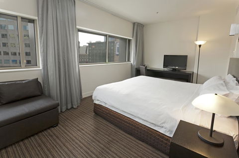 Causeway 353 Hotel - Holiday Adelaide 22