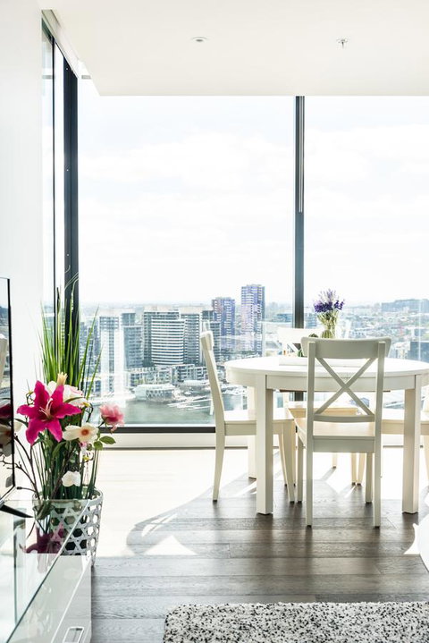 Melbourne Private Apartments - Collins Wharf Waterfront, Docklands - Holiday Adelaide 5