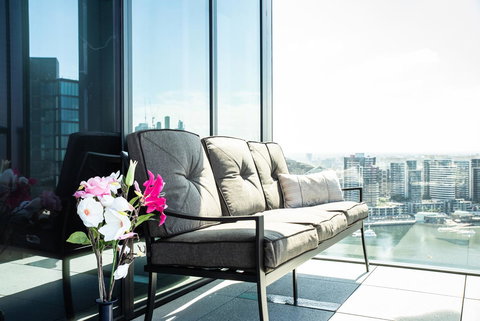 Melbourne Private Apartments - Collins Wharf Waterfront, Docklands - Holiday Adelaide 4