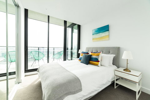 Melbourne Private Apartments - Collins Wharf Waterfront, Docklands - Holiday Adelaide 13