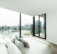 Melbourne Private Apartments - Collins Wharf Waterfront Docklands - Holiday Adelaide