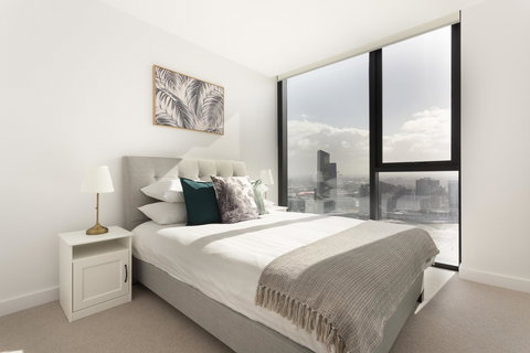 Melbourne Private Apartments - Collins Wharf Waterfront, Docklands - Holiday Adelaide 12