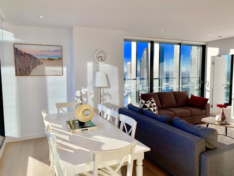 Melbourne Private Apartments - Collins Wharf Waterfront, Docklands - Holiday Adelaide 15