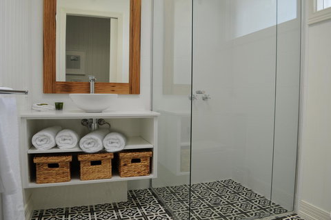 Anchor Geelong - Holiday Adelaide 14