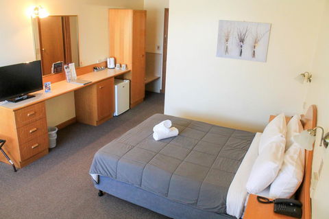 St Georges Motor Inn - Holiday Adelaide 3
