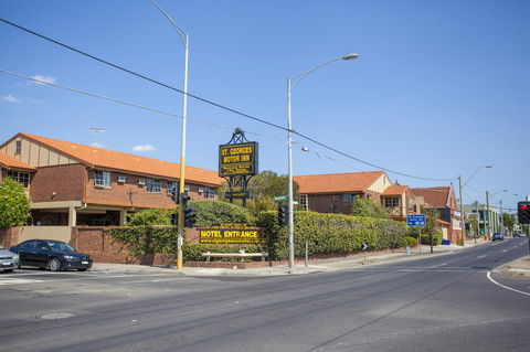 St Georges Motor Inn - Holiday Adelaide 0