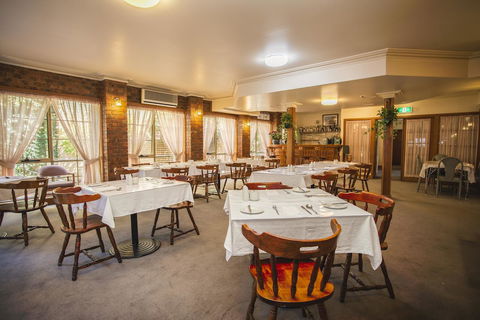 St Georges Motor Inn - Holiday Adelaide 42