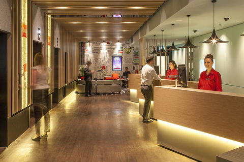 Ibis Melbourne Hotel And Apartments - Holiday Adelaide 21