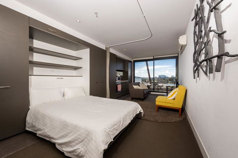Amazing Accommodations : South Yarra - Holiday Adelaide 29