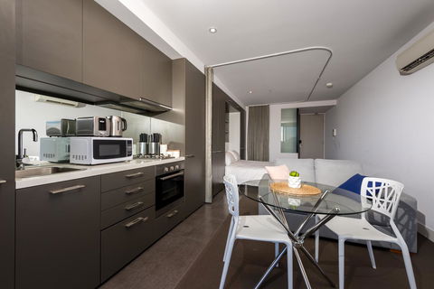 Amazing Accommodations : South Yarra - Holiday Adelaide 33