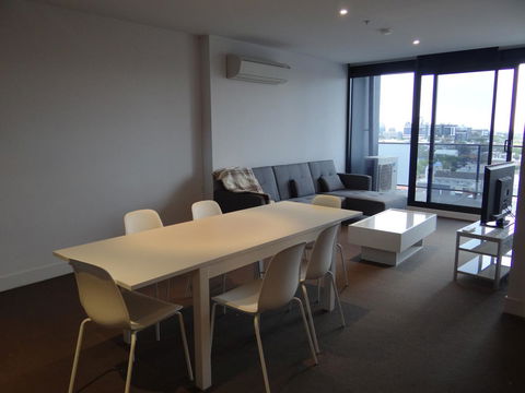 Amazing Accommodations : South Yarra - Holiday Adelaide 3