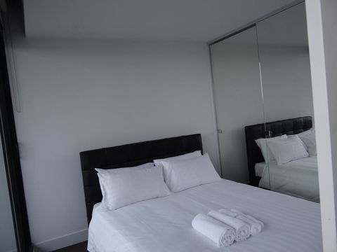 Amazing Accommodations : South Yarra - Holiday Adelaide 10